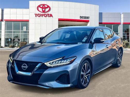 2023 Nissan Maxima SV