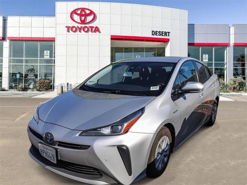 2020 Toyota Prius LE
