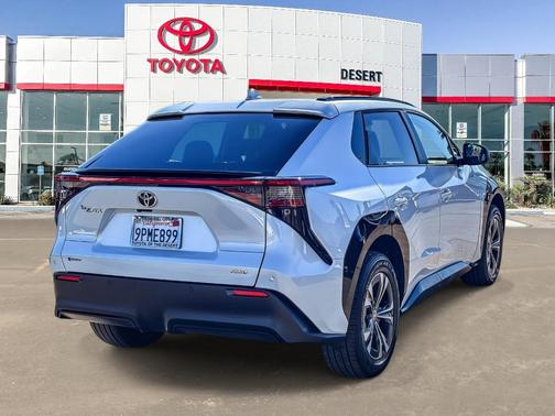 2024 Toyota bZ4X XLE