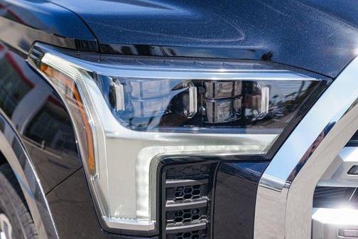 2025 Toyota Tundra Hybrid 1794 Edition