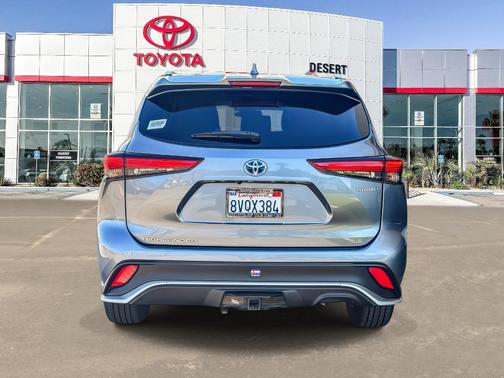 2021 Toyota Highlander Hybrid XLE
