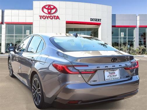 2025 Toyota Camry XLE