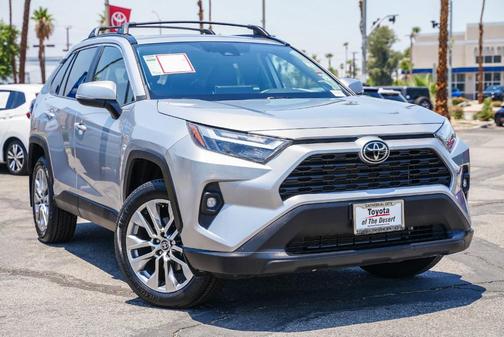 2022 Toyota RAV4 XLE Premium