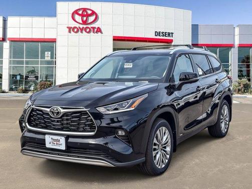 Midnight Black Metallic 2026 Toyota Highlander Hybrid Platinum