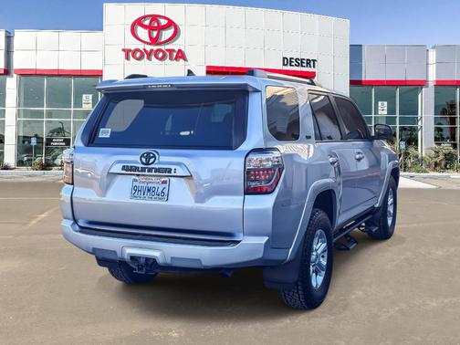 2023 Toyota 4Runner SR5