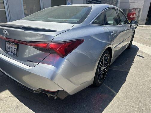 2019 Toyota Avalon XSE