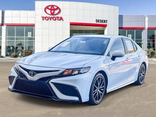 White 2022 Toyota Camry SE
