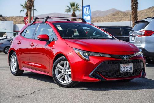 2022 Toyota Corolla Hatchback SE