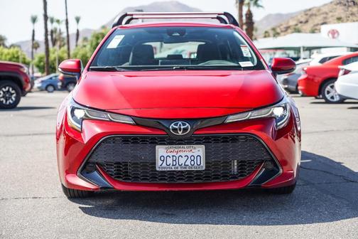 2022 Toyota Corolla Hatchback SE