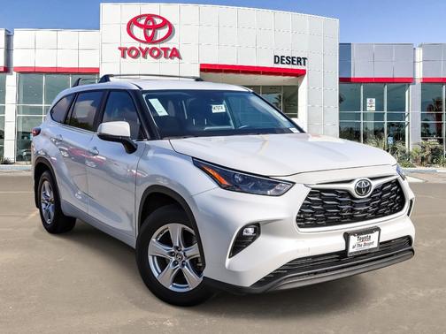 2024 Toyota Highlander LE