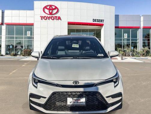 Wind Chill Pearl / Midnight Black Metallic 2026 Toyota Corolla XSE