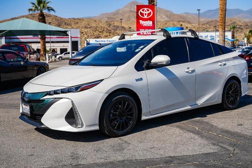2018 Toyota Prius Prime Premium