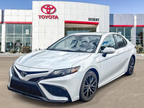 Ice 2024 Toyota Camry SE