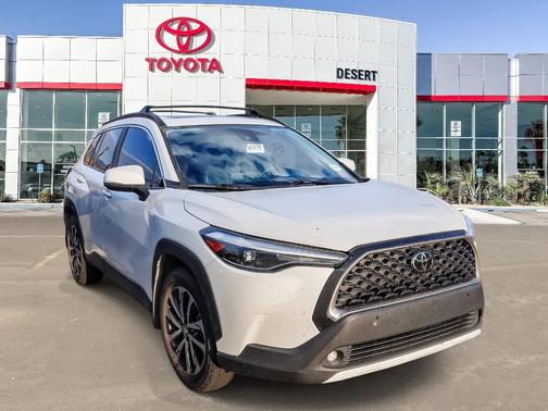 2022 Toyota Corolla Cross XLE