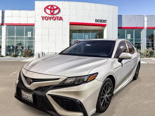 2023 Toyota Camry SE