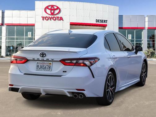 2023 Toyota Camry SE