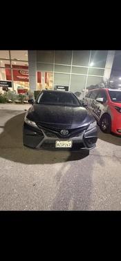 2022 Toyota Camry Hybrid SE