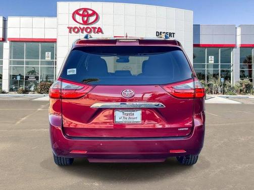 2020 Toyota Sienna Limited Premium