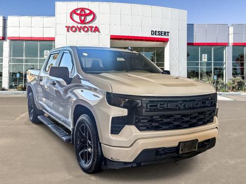 Summit White 2023 Chevrolet Silverado 1500 Custom