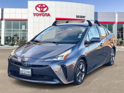 2021 Toyota Prius XLE