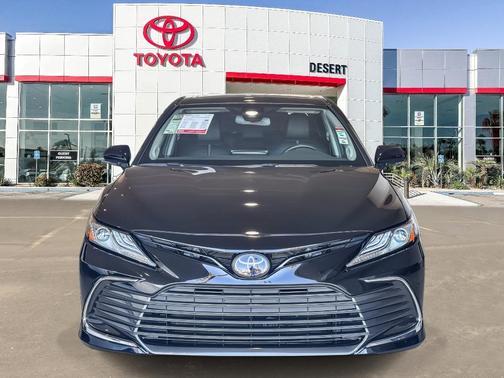 2024 Toyota Camry Hybrid XLE