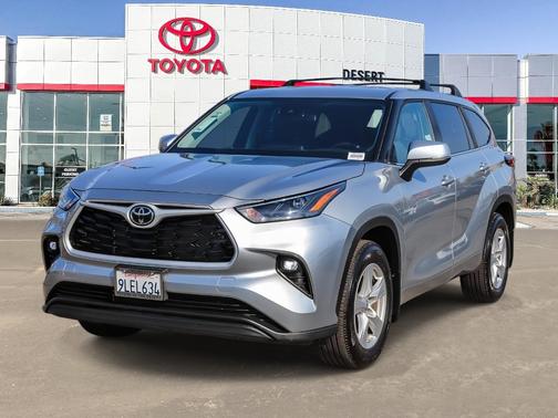 2024 Toyota Highlander LE