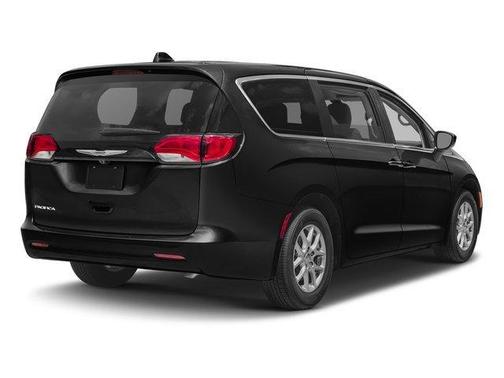 Brilliant Black Crystal Pearlcoat 2017 Chrysler Pacifica Touring