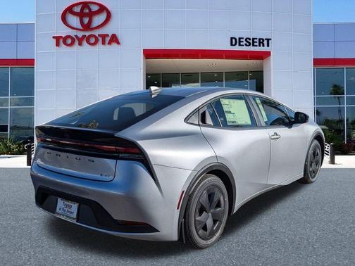 CUTTING EDGE 2026 Toyota Prius LE