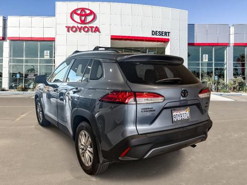 2022 Toyota Corolla Cross LE