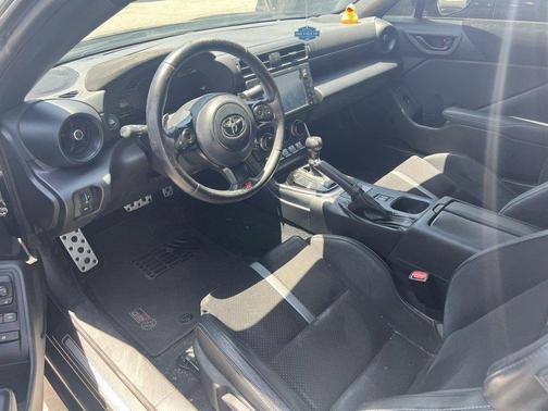 2023 Toyota GR86 Premium