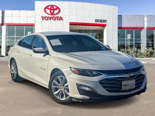 Summit White 2024 Chevrolet Malibu LT
