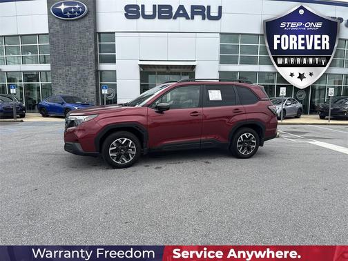 2025 Subaru Forester Premium