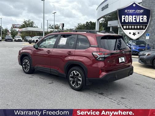 2025 Subaru Forester Premium