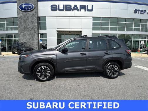 2025 Subaru Forester Base