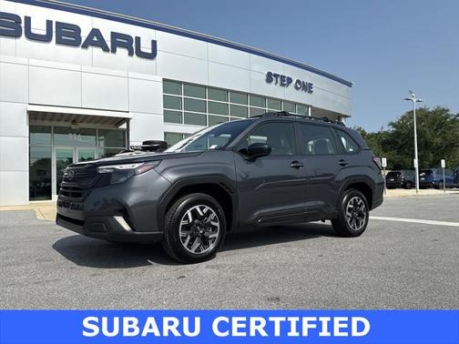 2025 Subaru Forester Base