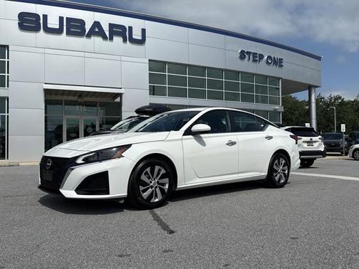 2023 Nissan Altima S FWD