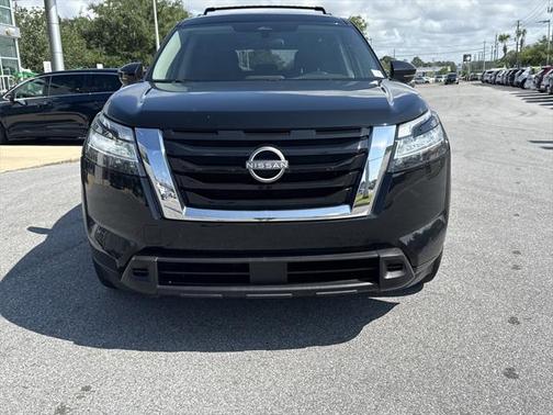 2022 Nissan Pathfinder SV 2WD