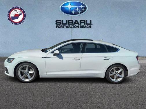 Photo 3 of 29 of 2019 Audi A5 2.0T Premium