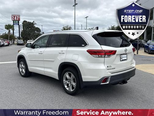 2017 Toyota Highlander Limited