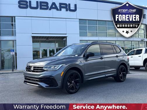 2024 Volkswagen Tiguan 2.0T SE R-Line Black