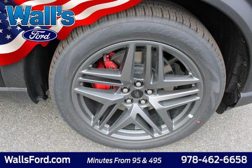 Agate Black Metallic 2026 Ford Explorer ST