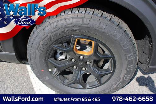 Agate Black Metallic 2026 Ford Explorer Tremor