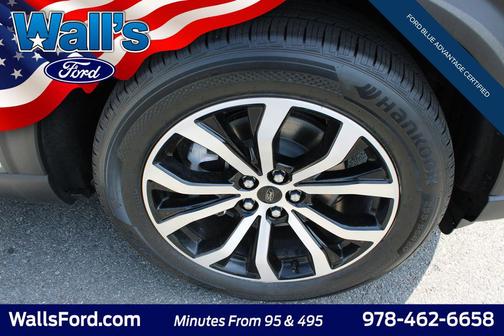 Carbonized Gray Metallic 2022 Ford Explorer ST-Line