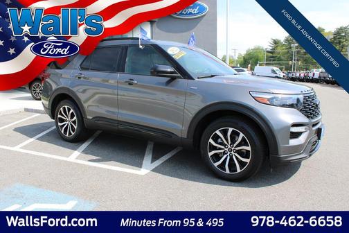 Carbonized Gray Metallic 2022 Ford Explorer ST-Line