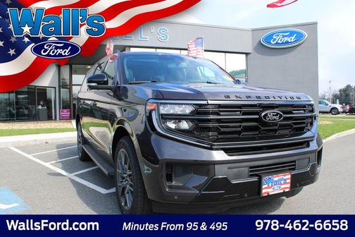 Dark Matter Gray Metallic 2026 Ford Expedition Max Platinum