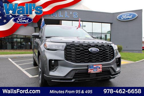 Carbonized Gray Metallic 2026 Ford Explorer ST-Line