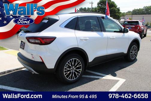 2025 Ford Escape PHEV SE