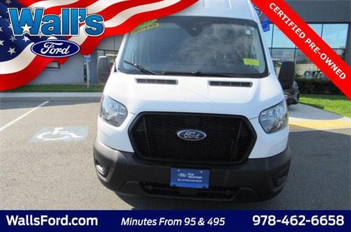 2022 Ford Transit-250 Base