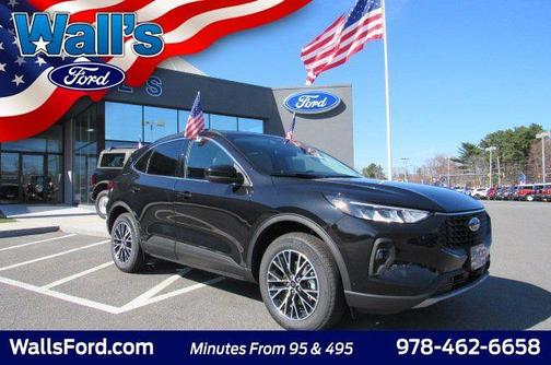 Agate Black Metallic 2025 Ford Escape PHEV SE