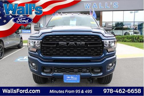 2023 RAM 2500 Big Horn Crew Cab 4x4 6'4' Box